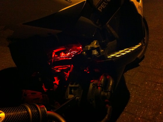 Motorraumbeleuchtung :)