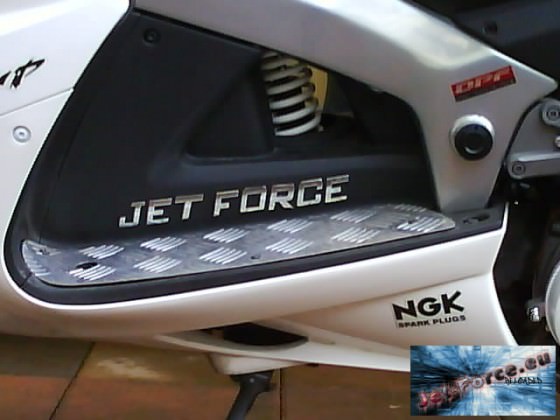 JetForce Chromschriftzug