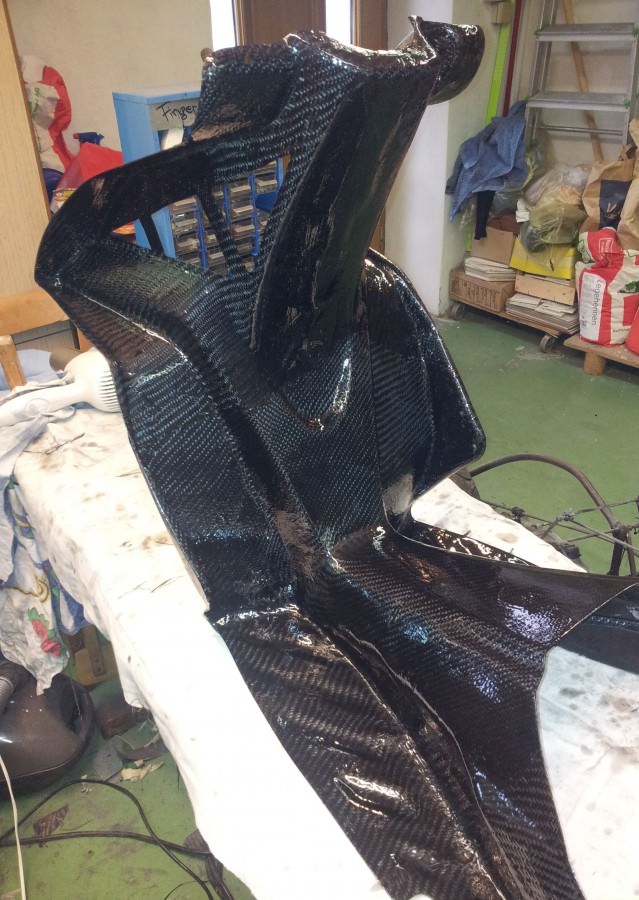 Vollcarbonverkleidung von einem Freund