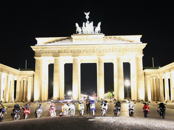 Treffen bei der Pyronale Berlin und Brandenburger Tor am 03.09.11