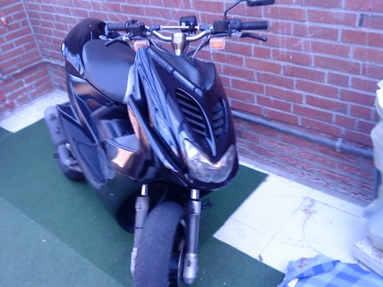 Hat mitlerweile Str8 Carbon Downi   ( Bilder folgen ) !!!