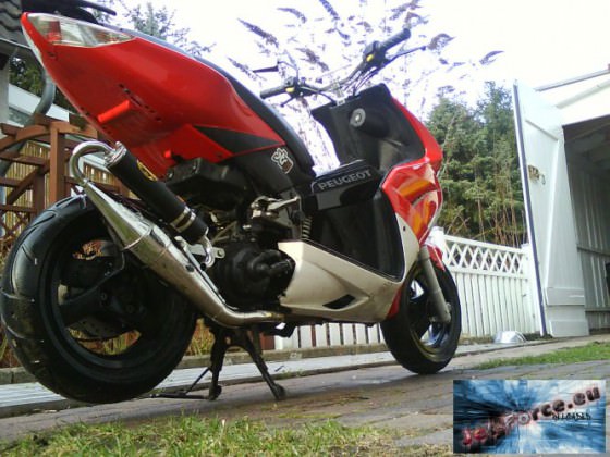 Mein Scoot. mal halbwegs geputzt :P