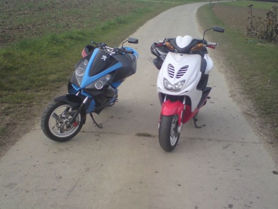 Dark-Blue Special Edition und mein Aerox