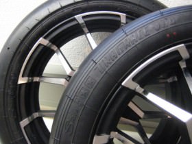 Gyronetics Spider Felgensatz & Stag6 R/T RACING Slicks