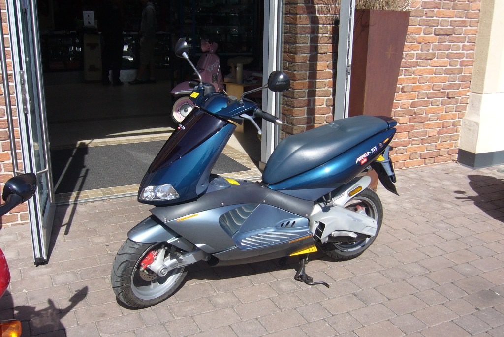 2. moped gibst auch noch ^^