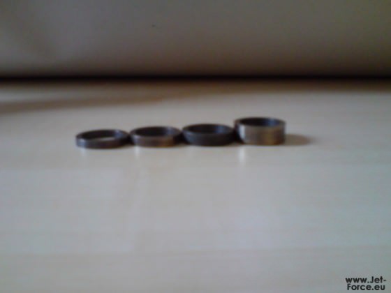 D-Ringe gedreht und anschließend gehärtet 4,5,6 und 9mm groß ^^