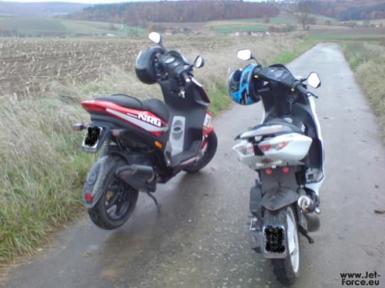 Mein Scooter und der vom Kollegen