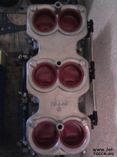 Unser Rennboatsmotor 300 PS V6 2 Takt