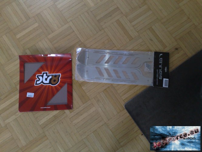 Neue Custom Trittbleche.