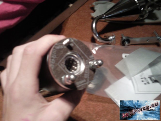 da  fehlt ne schraube -.-*