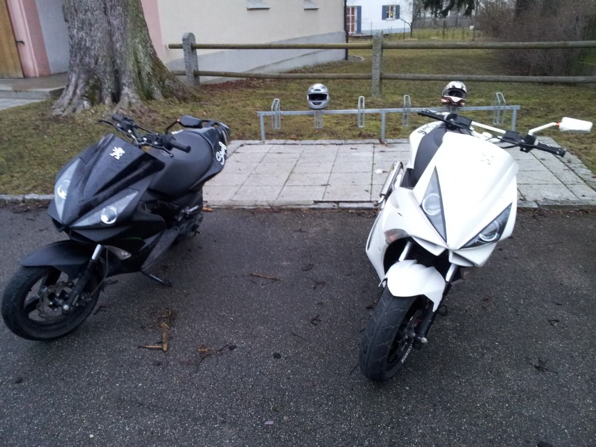 Gestern aufn Darkside Downi drangebaut ;D