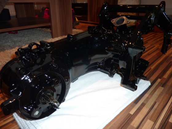 Custom Motorblock schwarz/glänzend