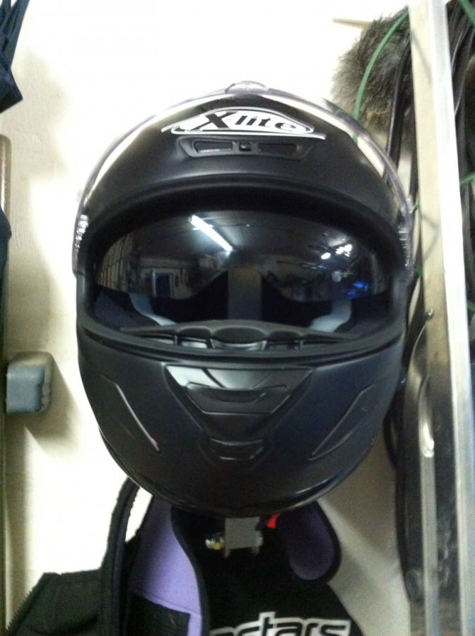 Neuer helm