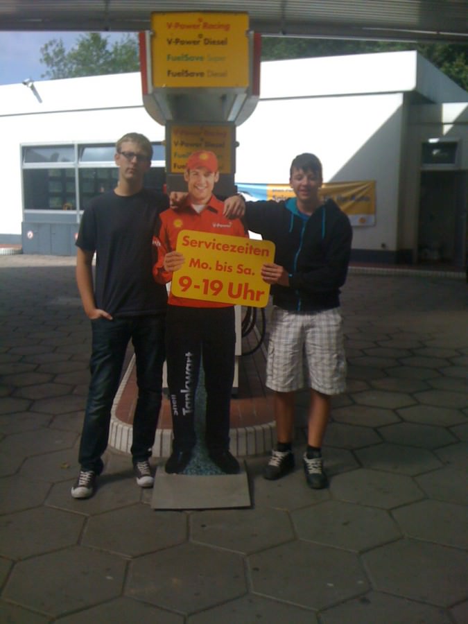 links  ich :D rechts crytex :D
