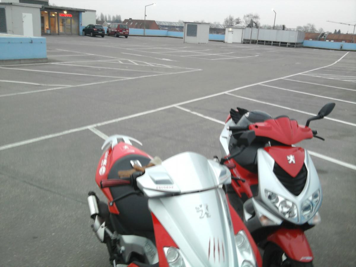 Oben aufn Parkdeck beim lookentor