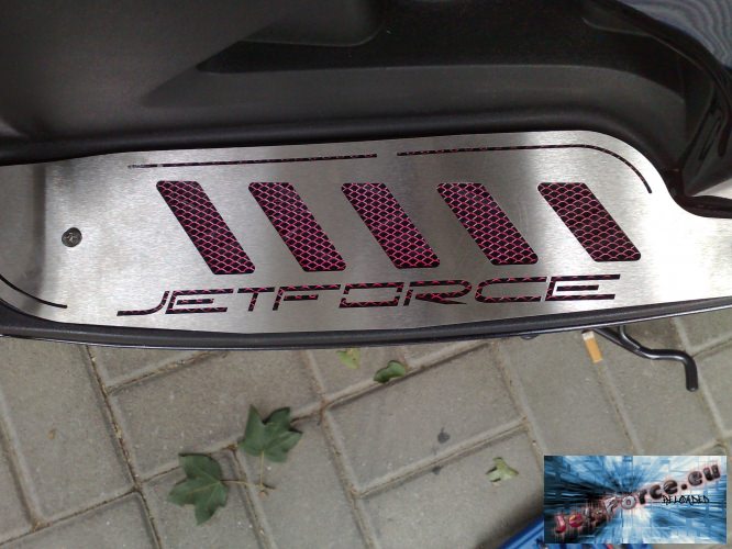 Neue Custom Trittbleche.