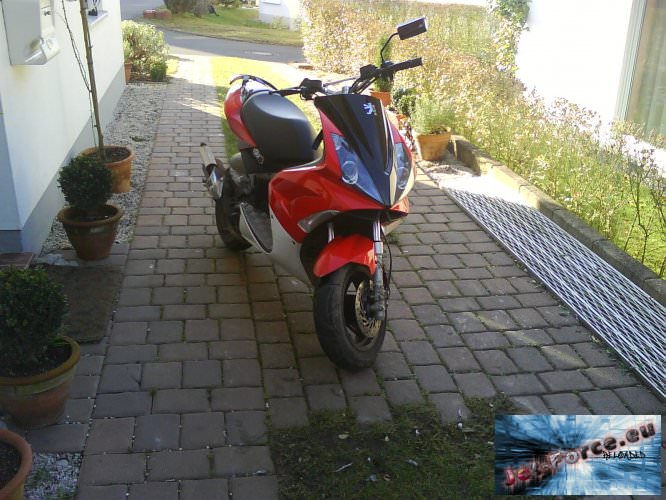 Sonniger Sonntag, Scooter raus, Fotos...