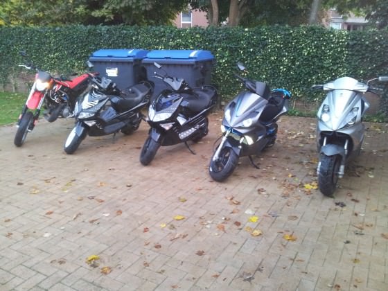 Chillen vor der Werkstatt