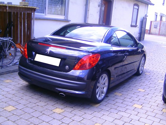 Peugeot 207 cc roland garros