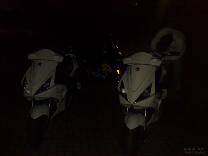 twins  at work <3