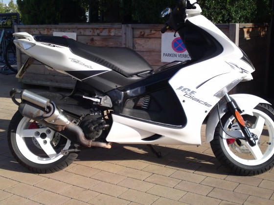 2009er ICE BLADE
