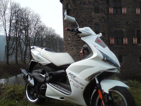 Der Scooter