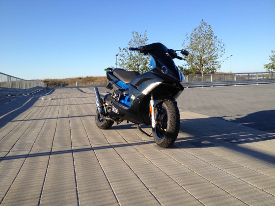 Blue&Black Jetty