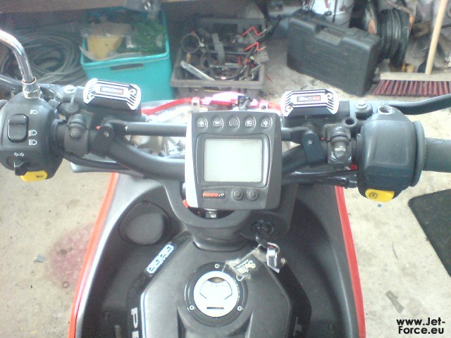 neues tacho u neues front dreieck :)